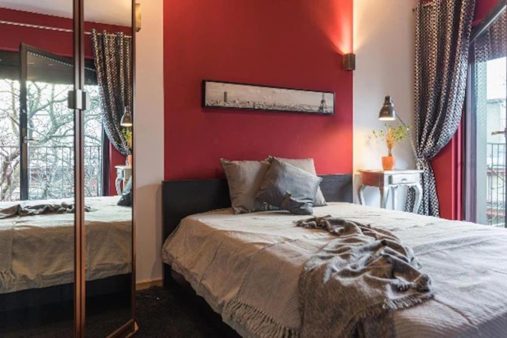 Uroczy Apartament - Angel City Krakau Buitenkant foto